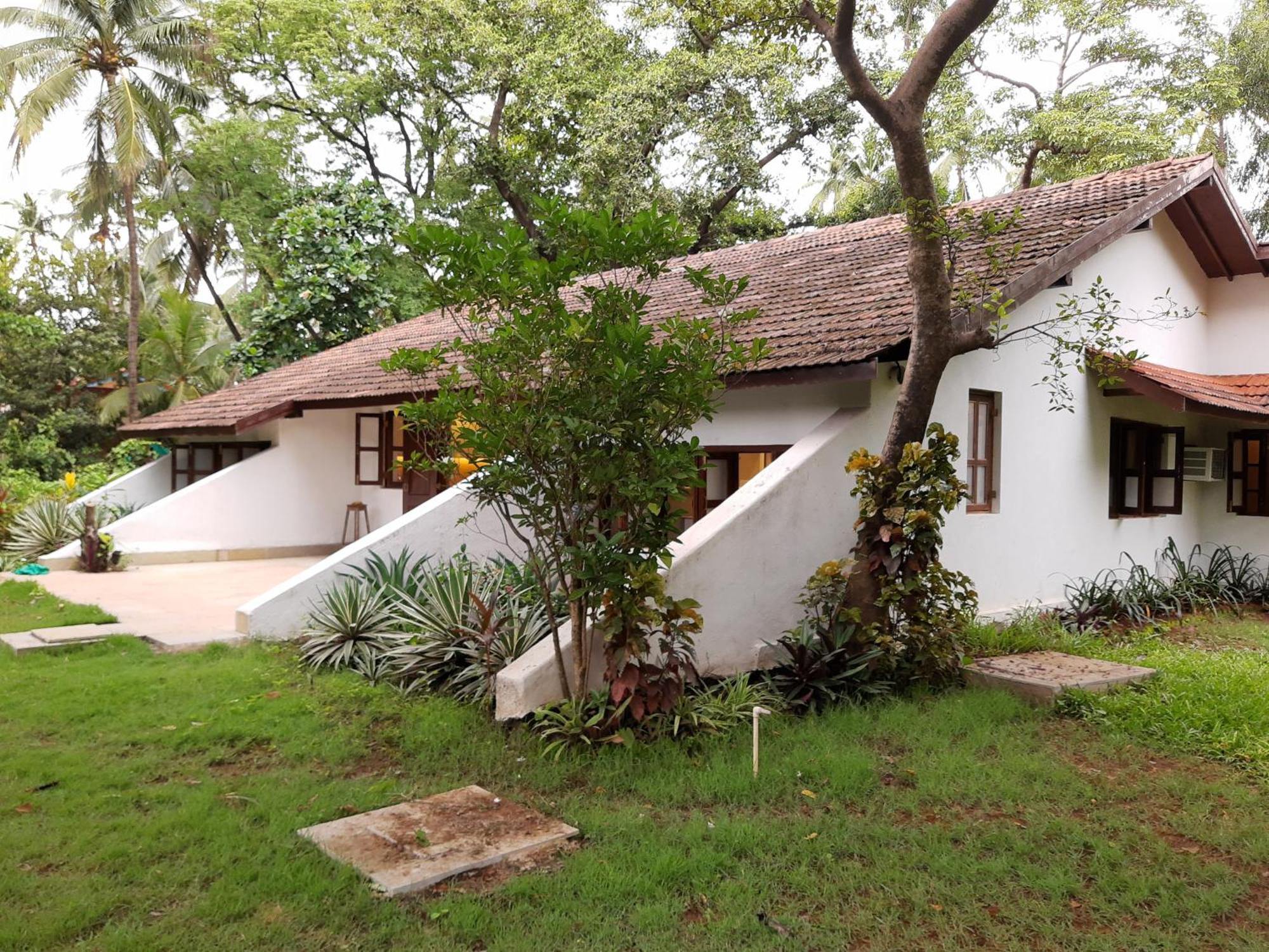 Banyan House - Luxurious 4 Bedroom Villa On One Acre, Near The Beach Nagaon  Exterior foto